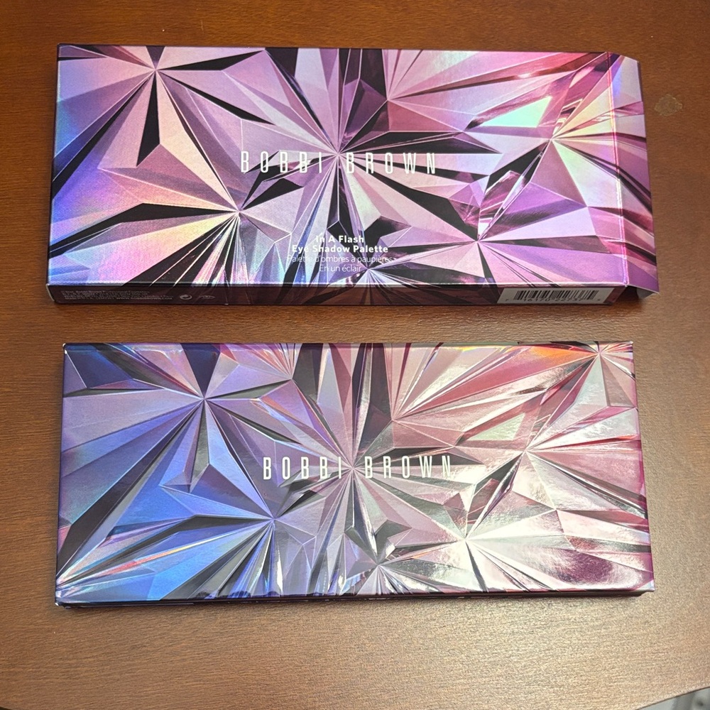 Bobbi Brown Flash Eyeshadow Palette - Iridescent Purple and Blue